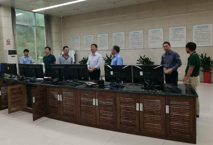 开云体育(中国)官方网站集团党委副书记李一辉调研湘雅博爱康复医院和株洲航电分公司