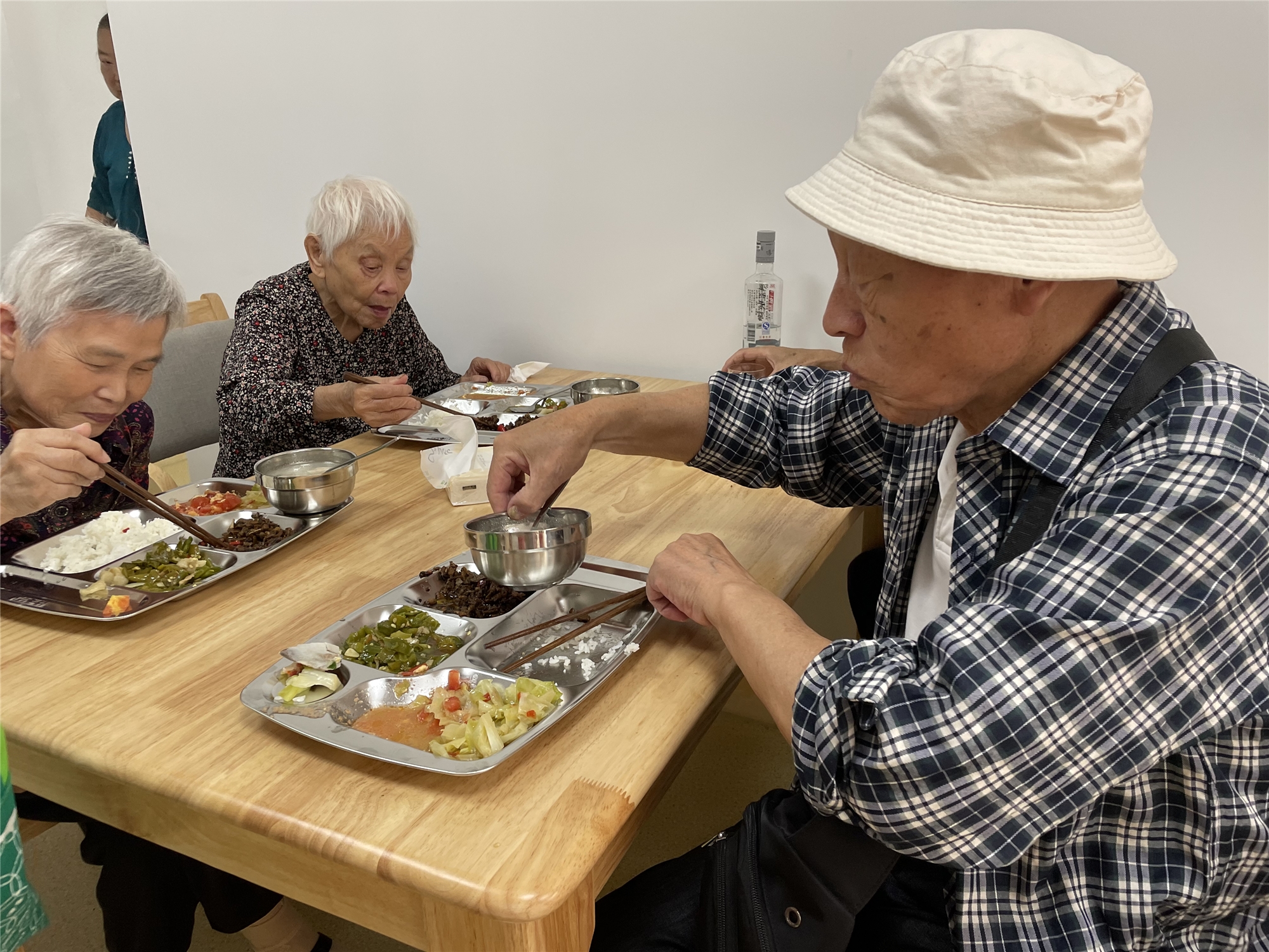 图片3.jpg 图片3.jpg