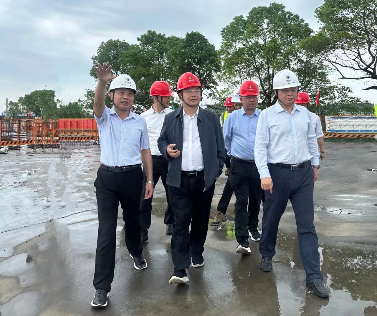 省国资委带队督导检查开云体育(中国)官方网站株洲航电分公司安全生产工作